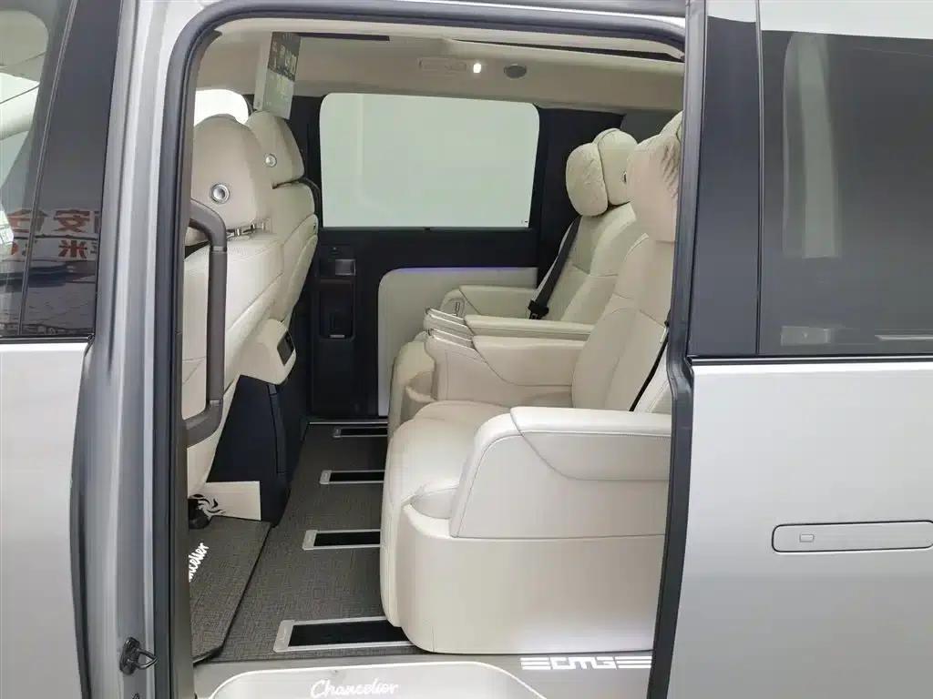 Li Auto MEGA 2024 Ultra — миниатюра 15