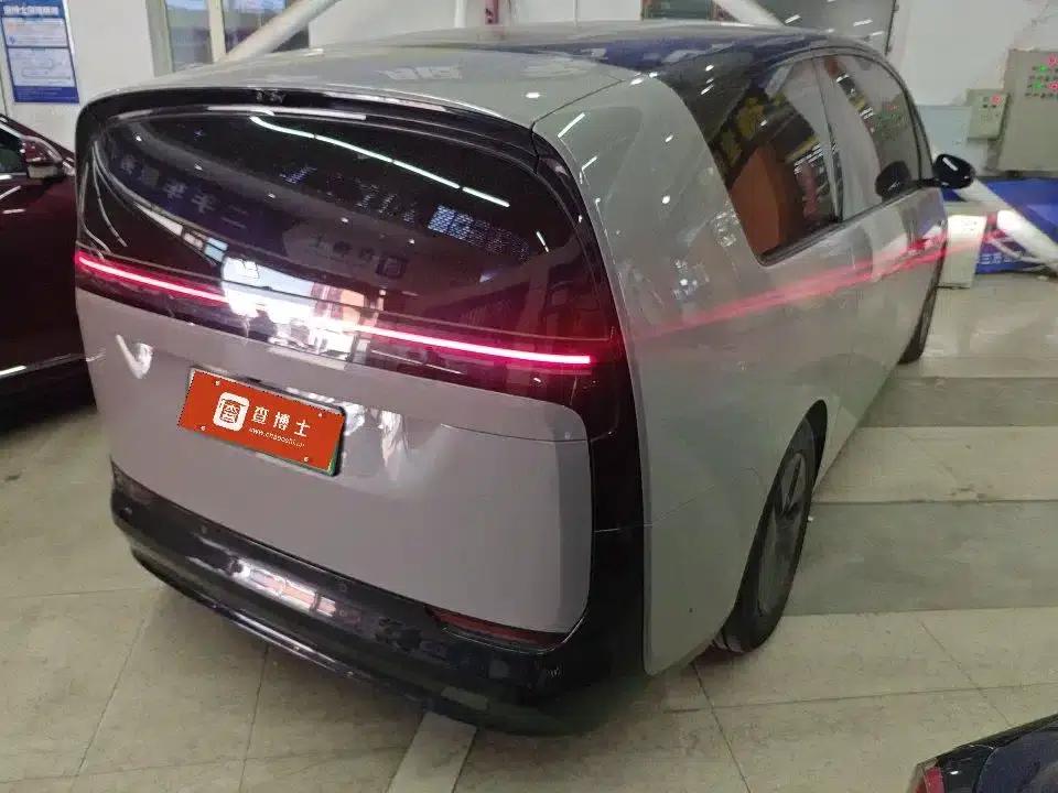 Li Auto MEGA 2025 Home Edition — миниатюра 6