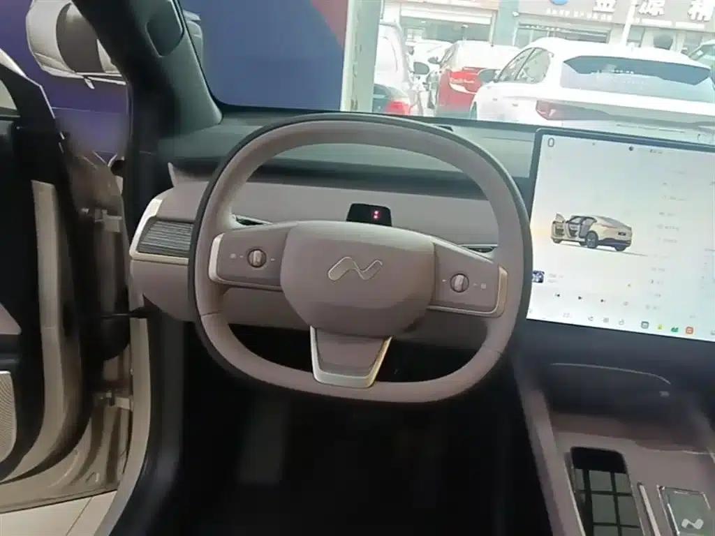 Chevrolet L60 2025 60kWh Rear-Wheel Drive — миниатюра 11