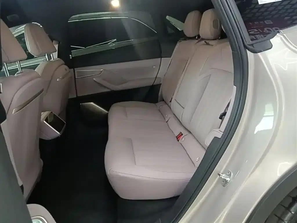 Chevrolet L60 2025 60kWh Rear-Wheel Drive — миниатюра 17
