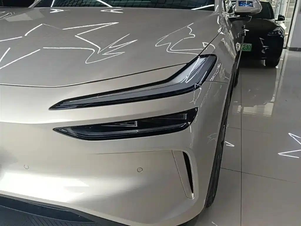 Chevrolet L60 2025 60kWh Rear-Wheel Drive — миниатюра 24