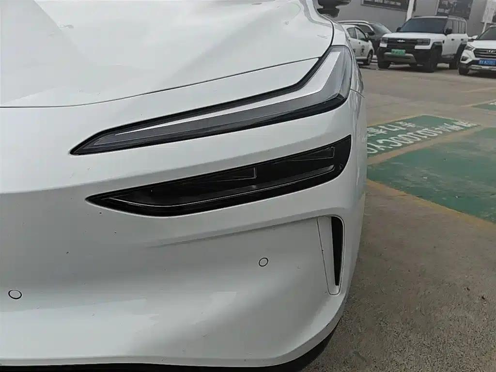 Chevrolet L60 2025 60kWh Rear-Wheel Drive — миниатюра 24