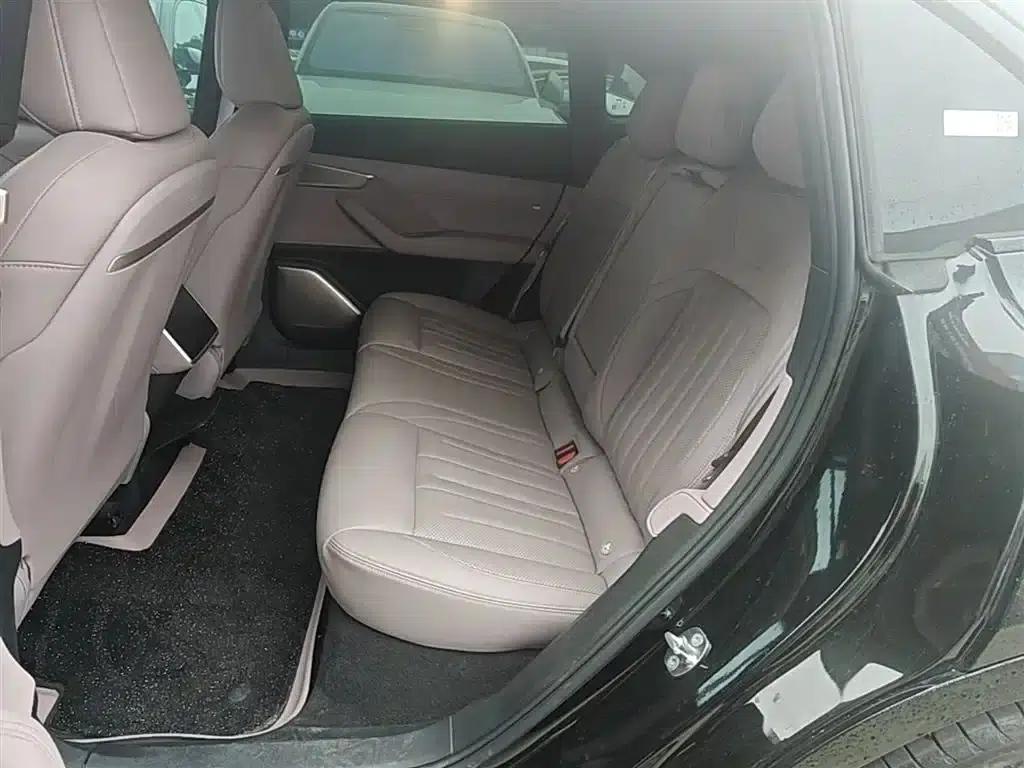 Chevrolet L60 2025 60kWh Rear-Wheel Drive — миниатюра 17