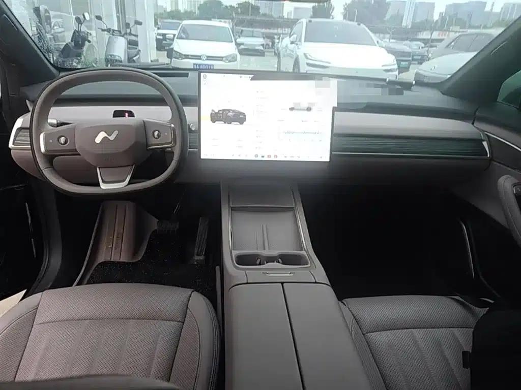 Chevrolet L60 2025 60kWh Rear-Wheel Drive — миниатюра 10