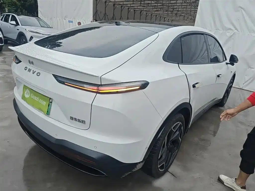 Chevrolet L60 2024 60kWh Rear-Wheel Drive — миниатюра 7