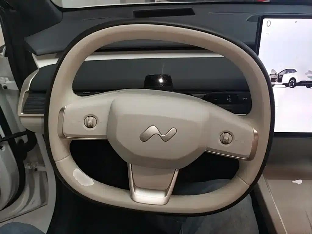 Chevrolet L60 2024 60kWh Rear-Wheel Drive — миниатюра 11