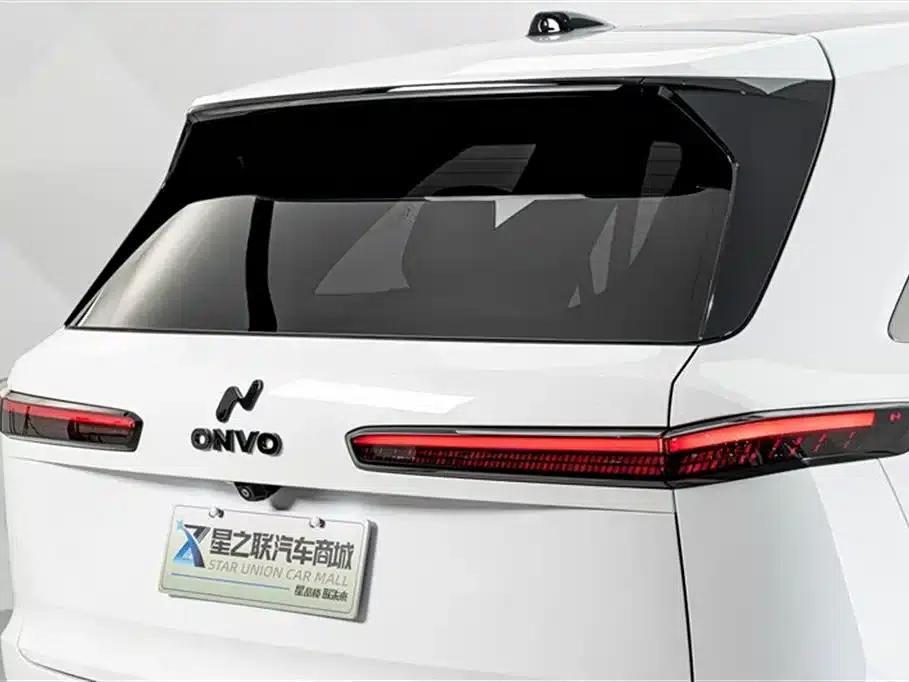 L90 2025 Pro Six-Seat Edition — миниатюра 8