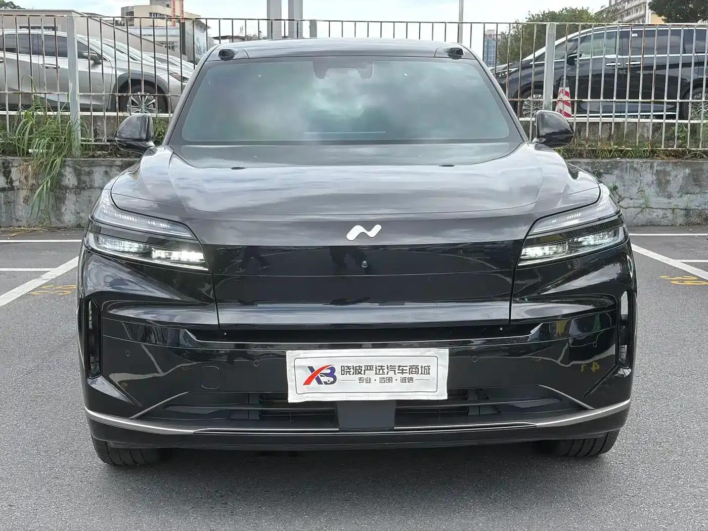 2025 Chevrolet L90 Ultra 6-seater — миниатюра 2