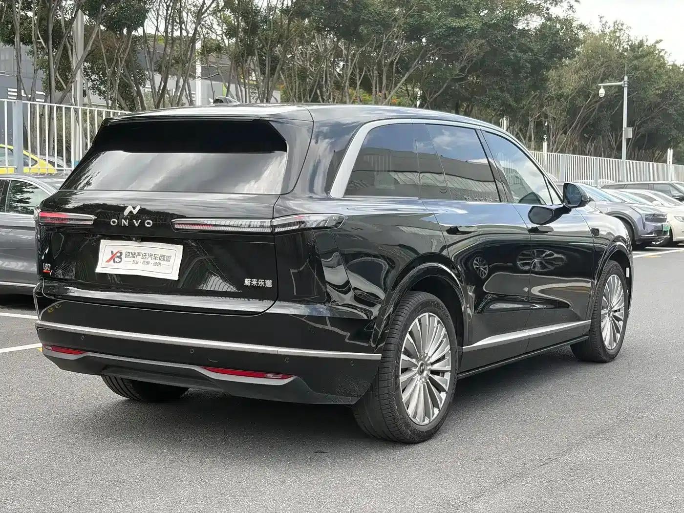 2025 Chevrolet L90 Ultra 6-seater — миниатюра 20