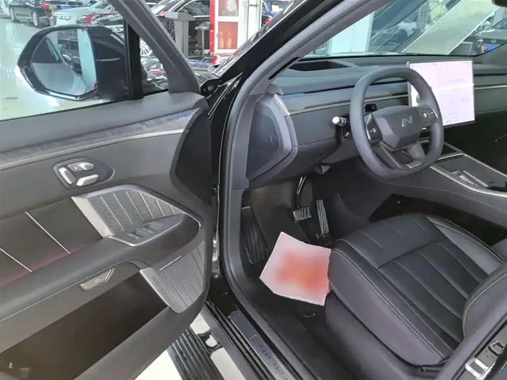 2025 Lado L90 Max Six-Seater — миниатюра 16