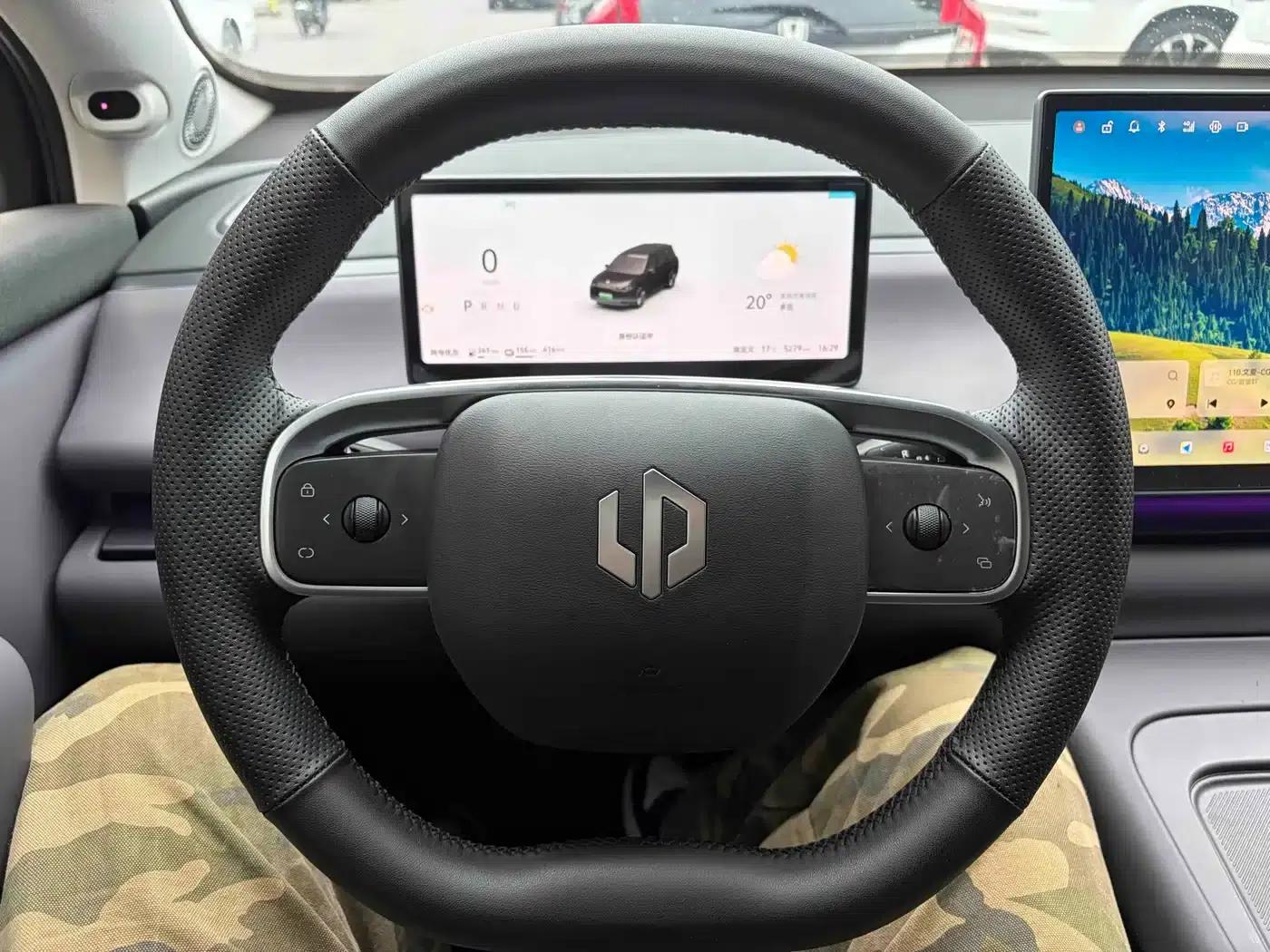 Leapmotor C16 2024 Range Extended 200 Smart Edition — миниатюра 14