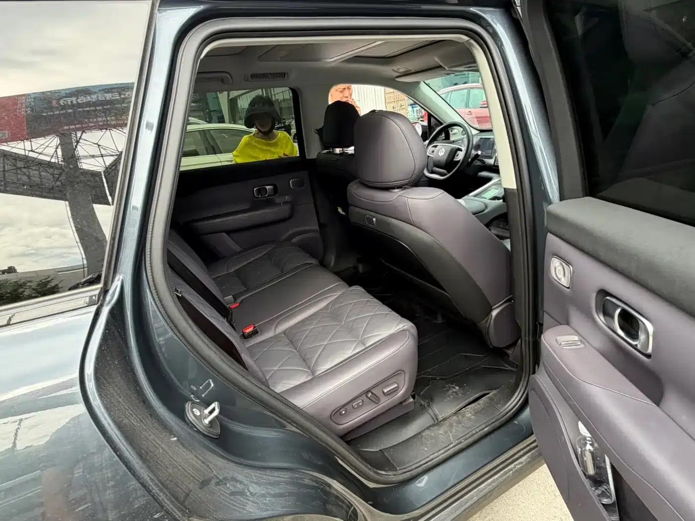 Leapmotor C16 2026 Extended Range, 280 LiDAR Smart Edition, 5-Seater — миниатюра 6