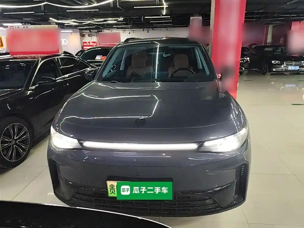 Leapmotor C16 2024 Range Extended 200 Premium Edition — миниатюра 3