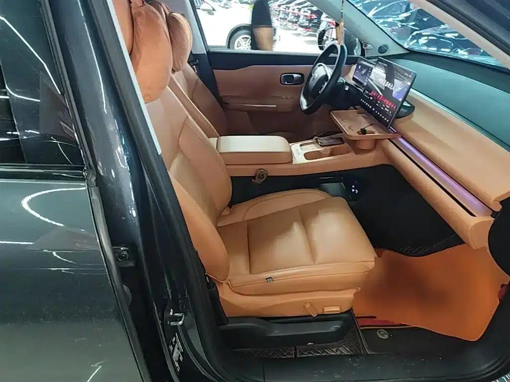 Leapmotor C16 2024 Range Extended 200 Premium Edition — миниатюра 25