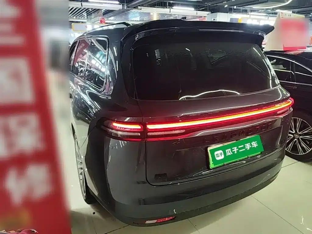 Leapmotor C16 2024 Range Extended 200 Premium Edition — миниатюра 5
