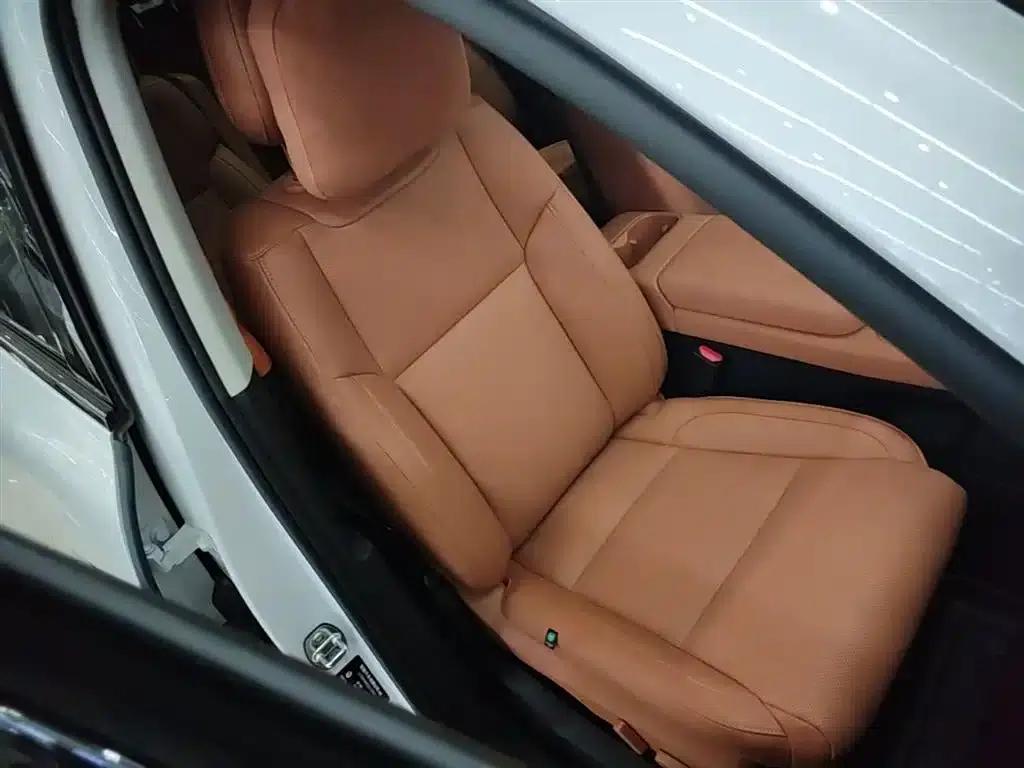 Leapmotor C16 2024 Range Extended 200 Premium Edition — миниатюра 25