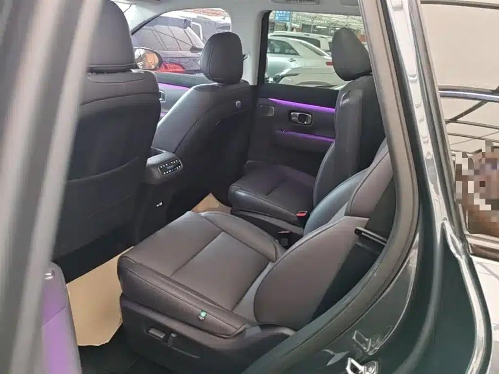 Leapmotor C16 2024 Range Extended 200 Premium Edition — миниатюра 17