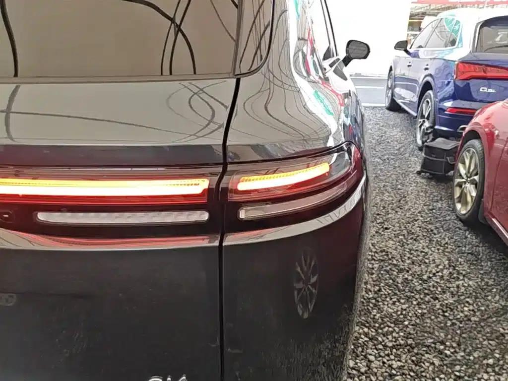 Leapmotor C16 2024 Range Extended 200 Premium Edition — миниатюра 8