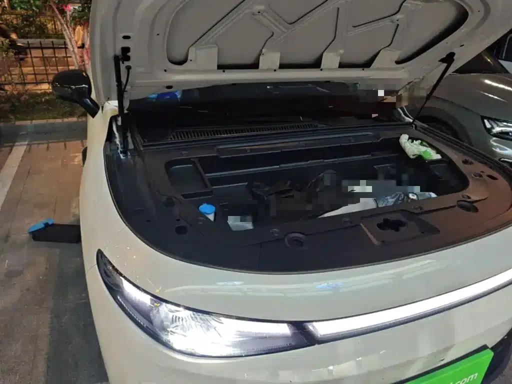 Leapmotor C16 2024 Pure Electric 520 Premium Edition — миниатюра 21
