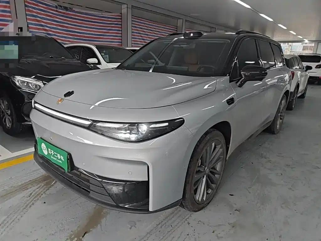 Leapmotor C16 2024 Range Extended 200 LiDAR Edition — миниатюра 1