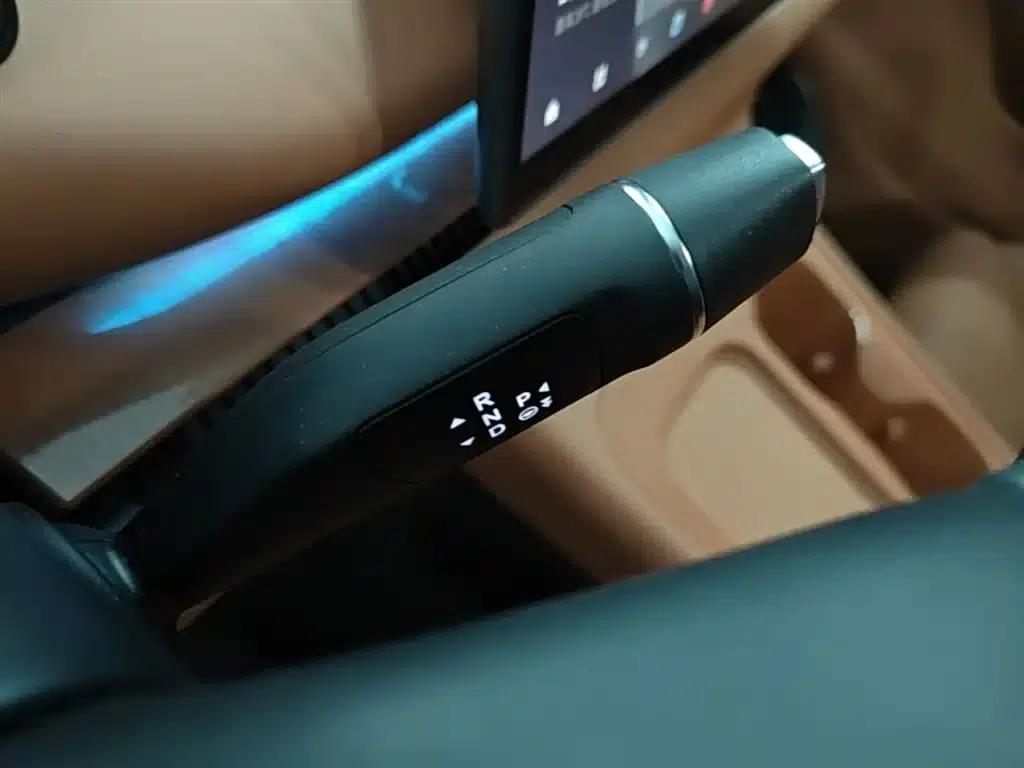 Leapmotor C16 2024 Range Extended 200 LiDAR Edition — миниатюра 14