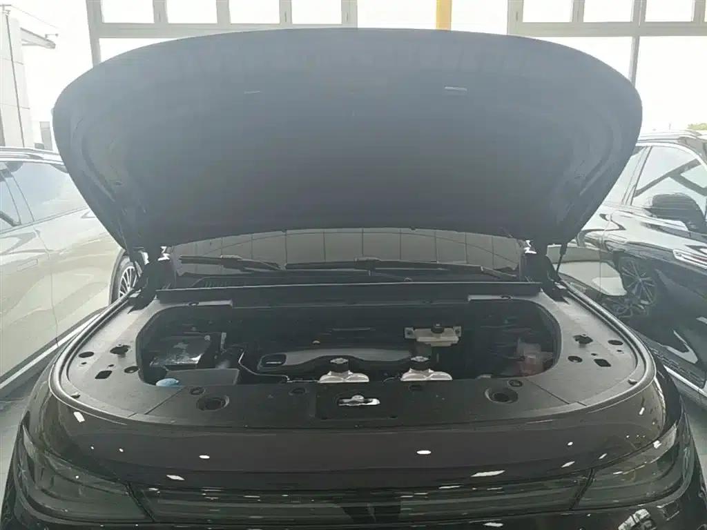 Leapmotor C16 2026 Extended Range, 280 LiDAR Smart Edition, 5-Seater — миниатюра 20