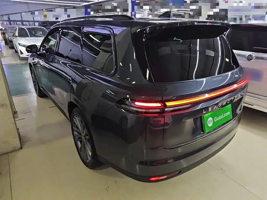 Leapmotor C16 2024 Range Extended 200 Premium Edition — миниатюра 5