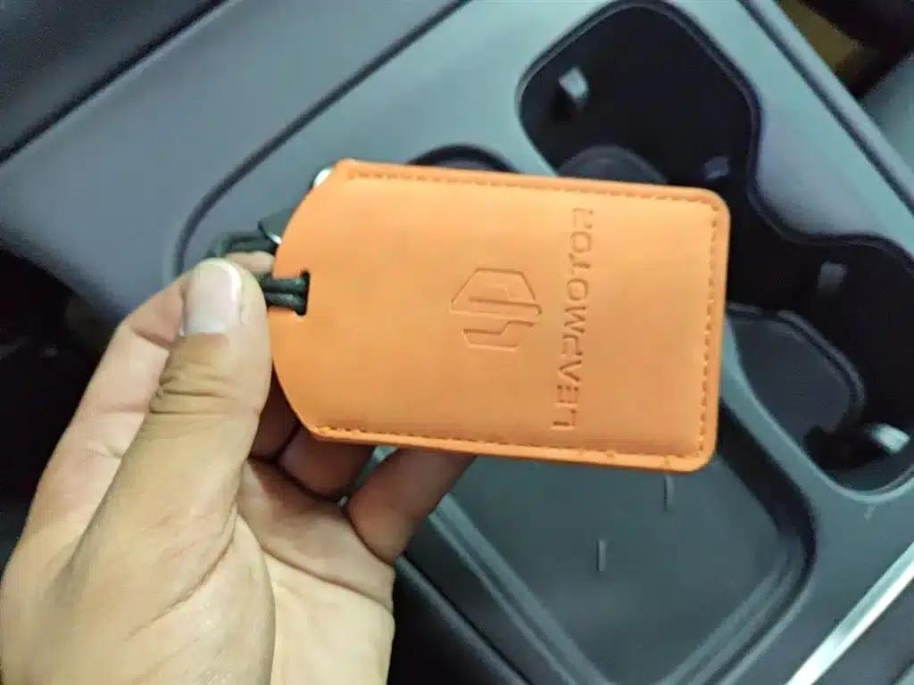 Leapmotor C16 2024 Range Extended 200 Premium Edition — миниатюра 9