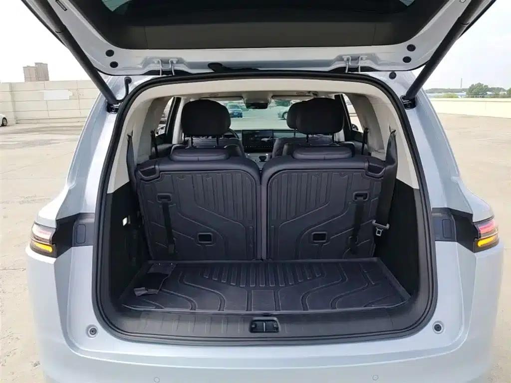 Leapmotor C16 2026 Pure Electric 630 LiDAR Smart Edition 6-Seater — миниатюра 19