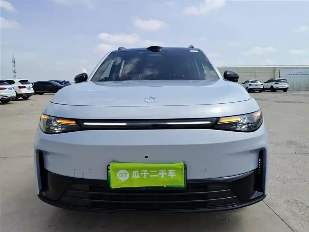 Leapmotor C16 2026 Pure Electric 630 LiDAR Smart Edition 6-Seater — миниатюра 3