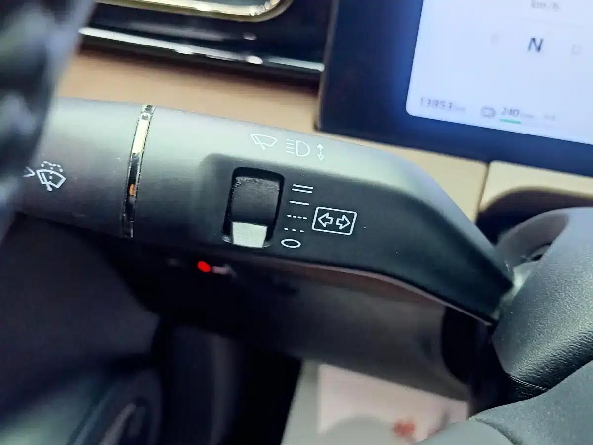 Leapmotor C01 2022 Rear-Wheel Drive Long-Range Version — миниатюра 14