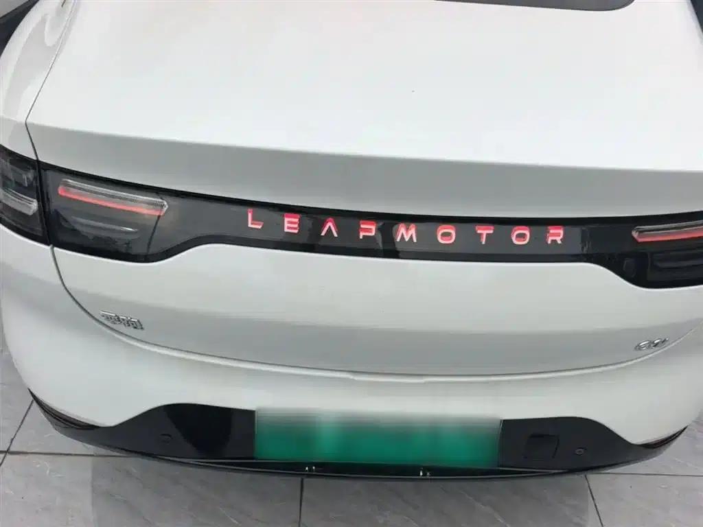 Leapmotor C01 2023 606 Smart Edition — миниатюра 6