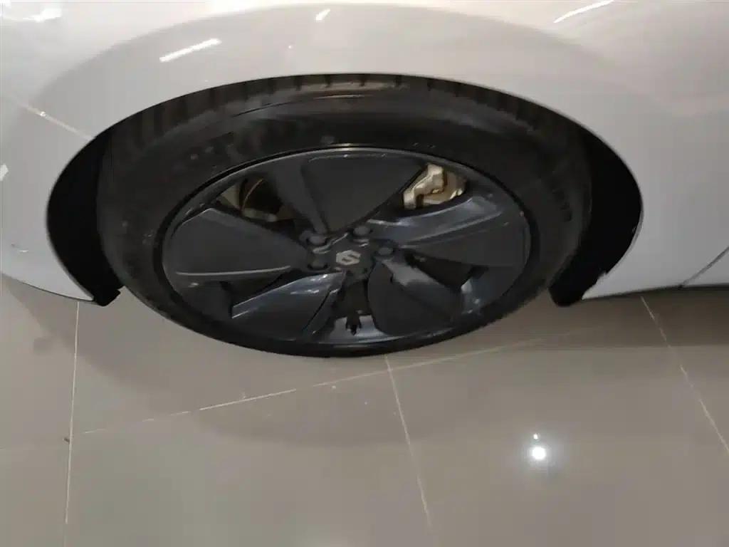 Leapmotor C01 2022 Rear-Wheel Drive Long-Range Version — миниатюра 23