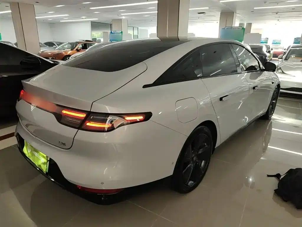 Leapmotor C01 2022 Rear-Wheel Drive Long-Range Version — миниатюра 7