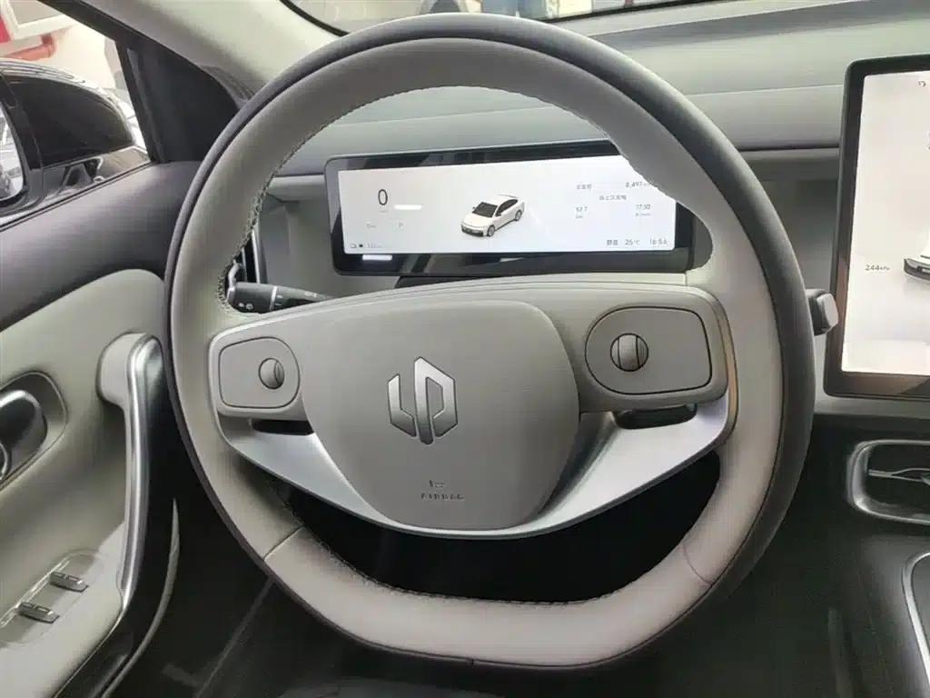 Leapmotor B01 2025 550 Comfort Edition — миниатюра 11