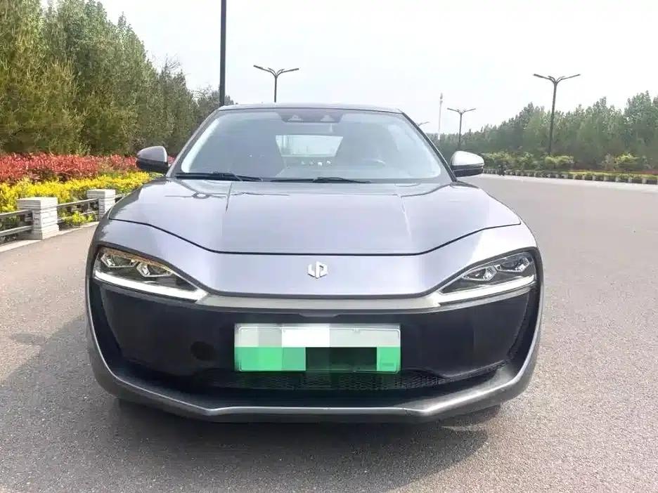 Leapmotor S01 2019 Model 380 Standard Edition — миниатюра 2