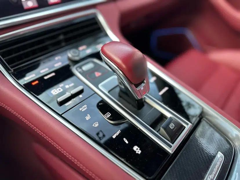 Porsche Panamera 2017 Panamera 4 Executive Long Wheelbase 3.0T — миниатюра 18