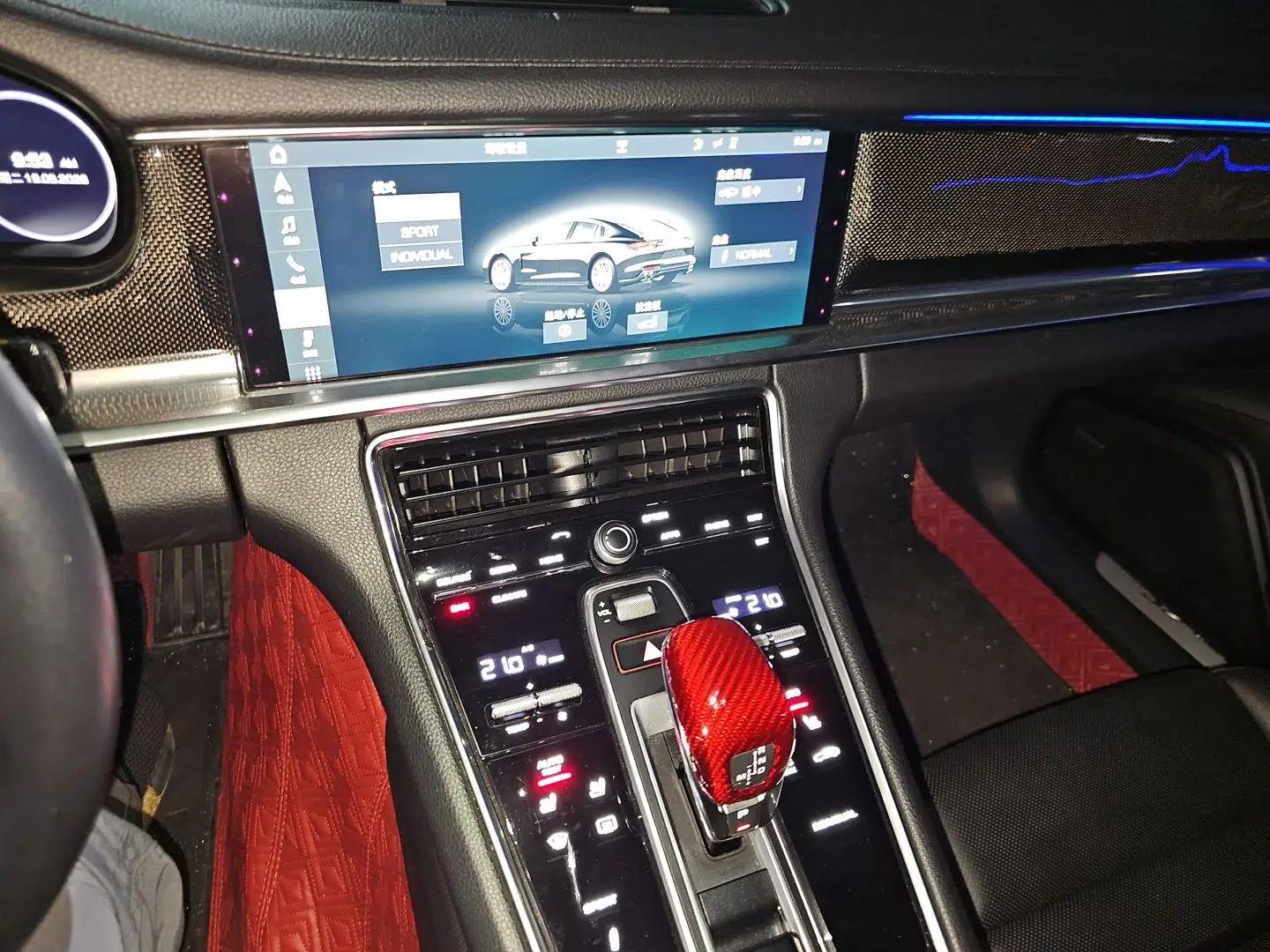 Porsche Panamera 2017 Panamera 4S 2.9T — миниатюра 14