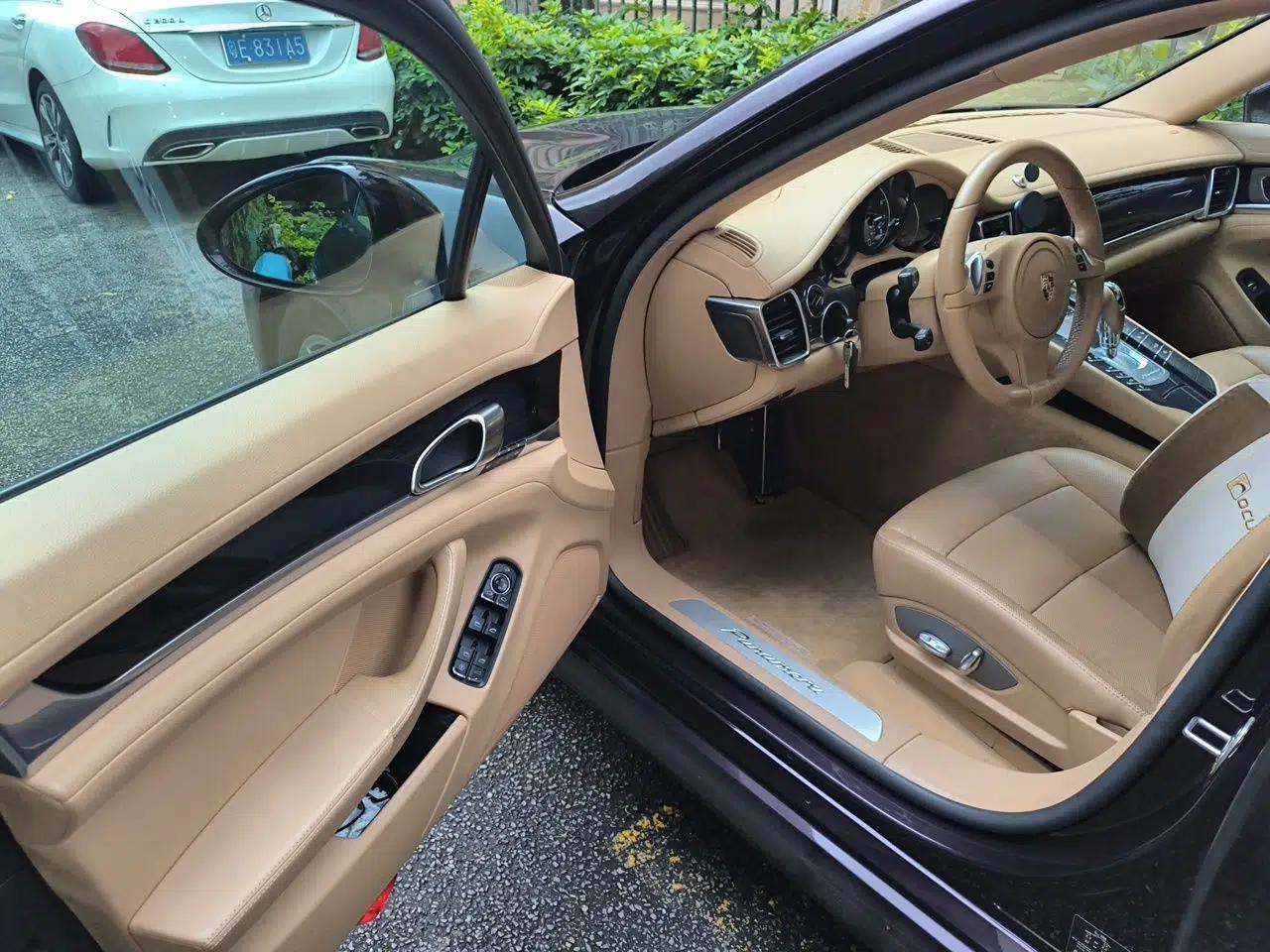 Porsche Panamera 2010 Panamera 3.6L — миниатюра 17