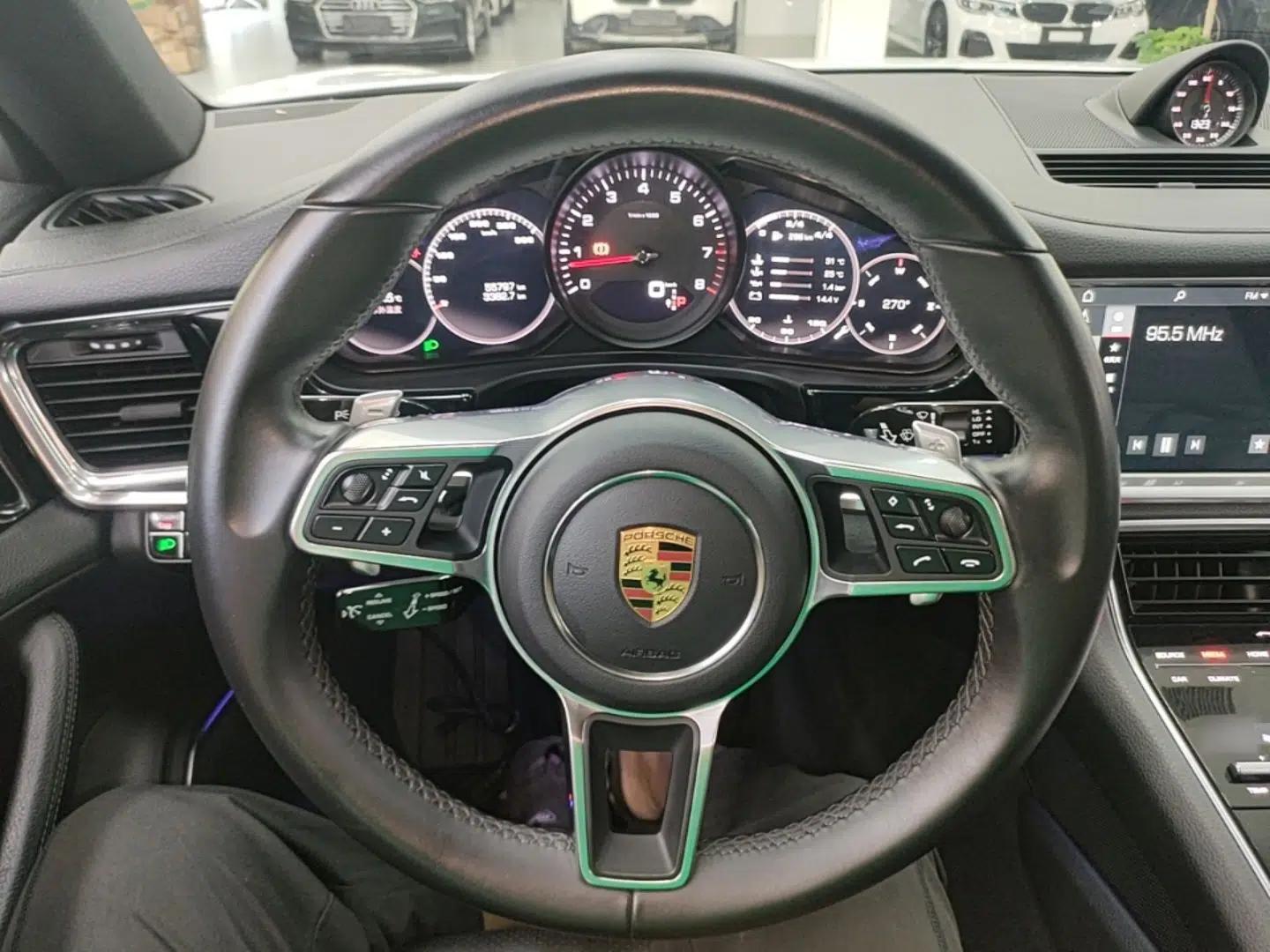 Porsche Panamera 2017 Panamera 3.0T — миниатюра 14