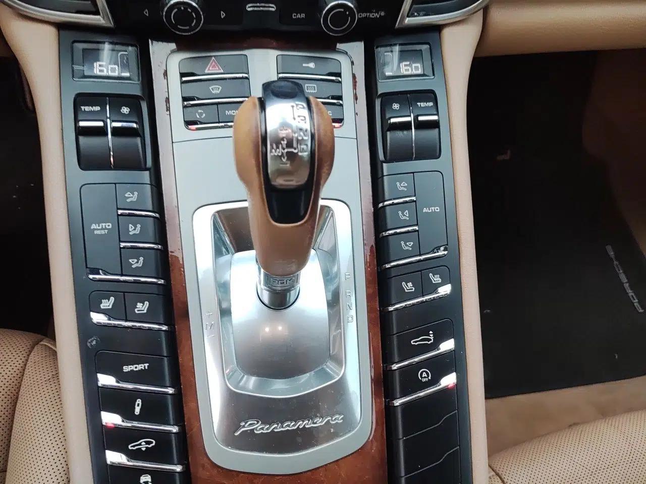 Porsche Panamera 2010 Panamera 3.6L — миниатюра 15