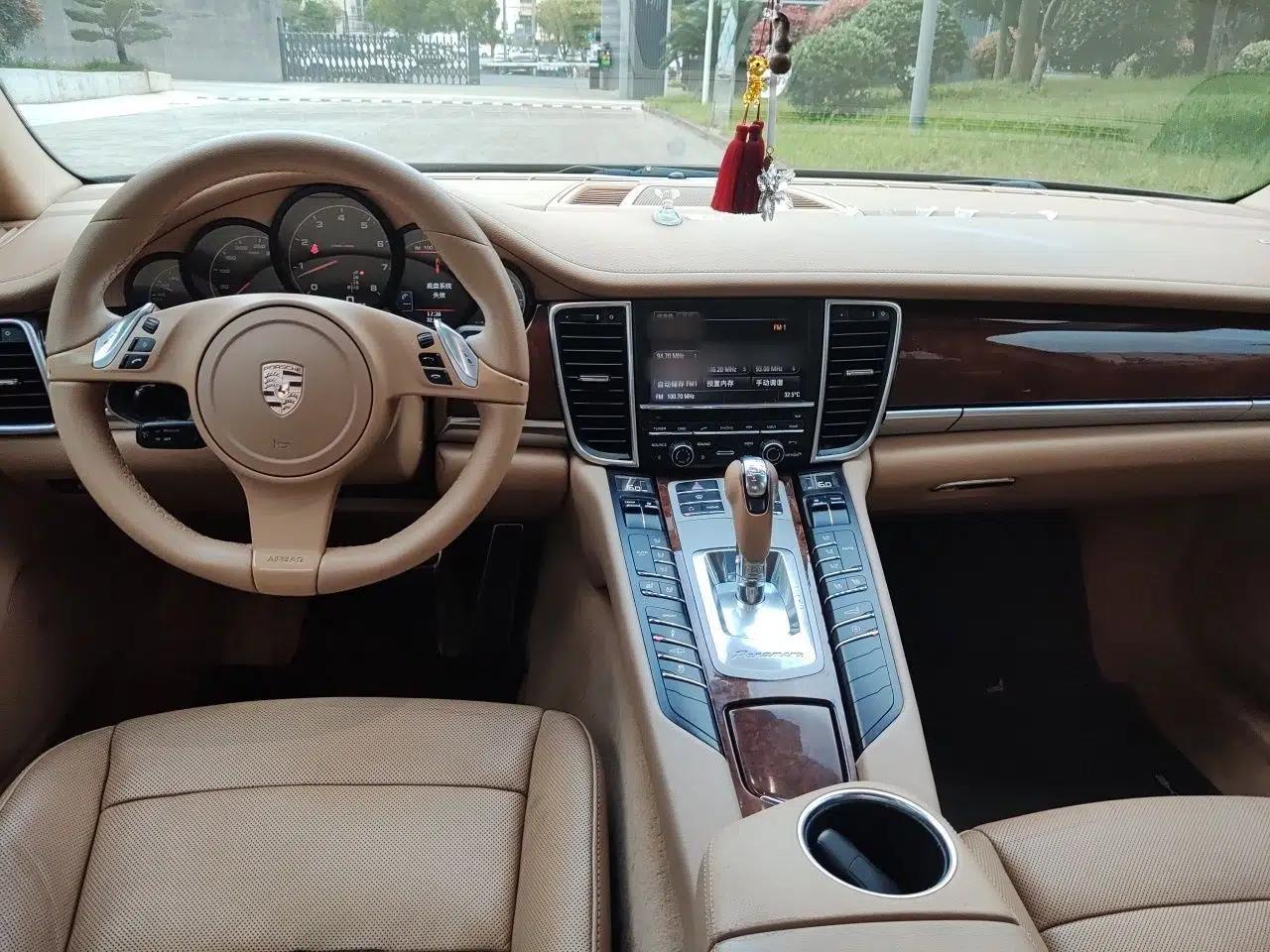Porsche Panamera 2010 Panamera 3.6L — миниатюра 10