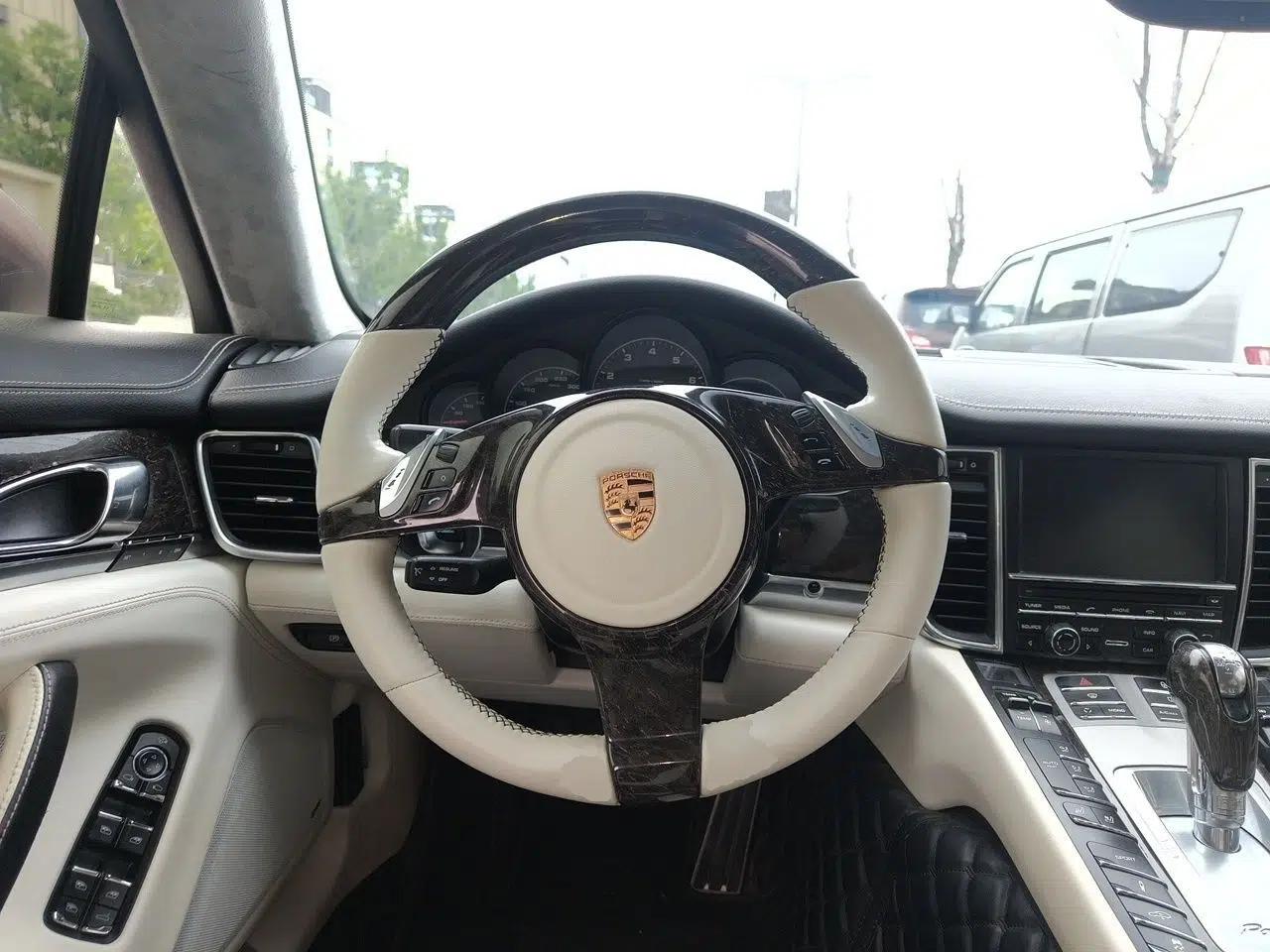 Porsche Panamera 2010 Panamera 4 3.6L — миниатюра 11