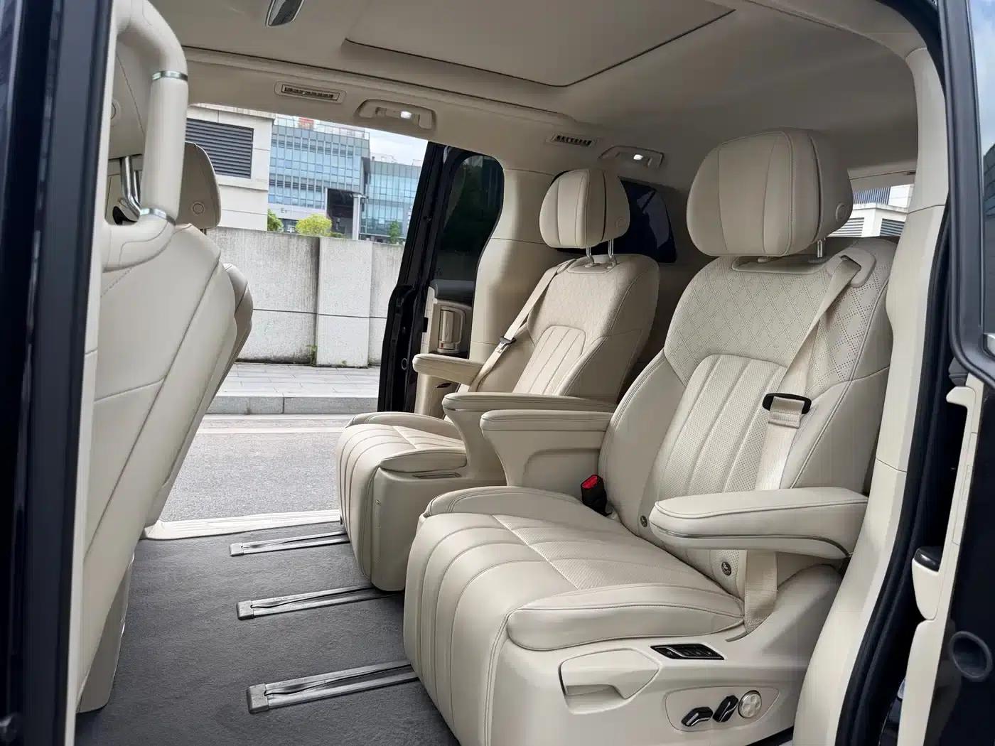 Voyah Dreamer 2022 Zero Carbon Edition with Smart Driving Package: 475km — миниатюра 11