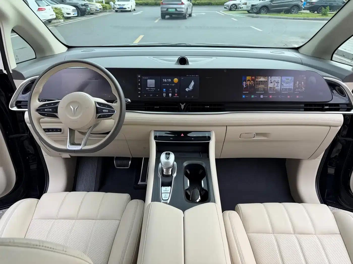 Voyah Dreamer 2022 Zero Carbon Edition with Smart Driving Package: 475km — миниатюра 17