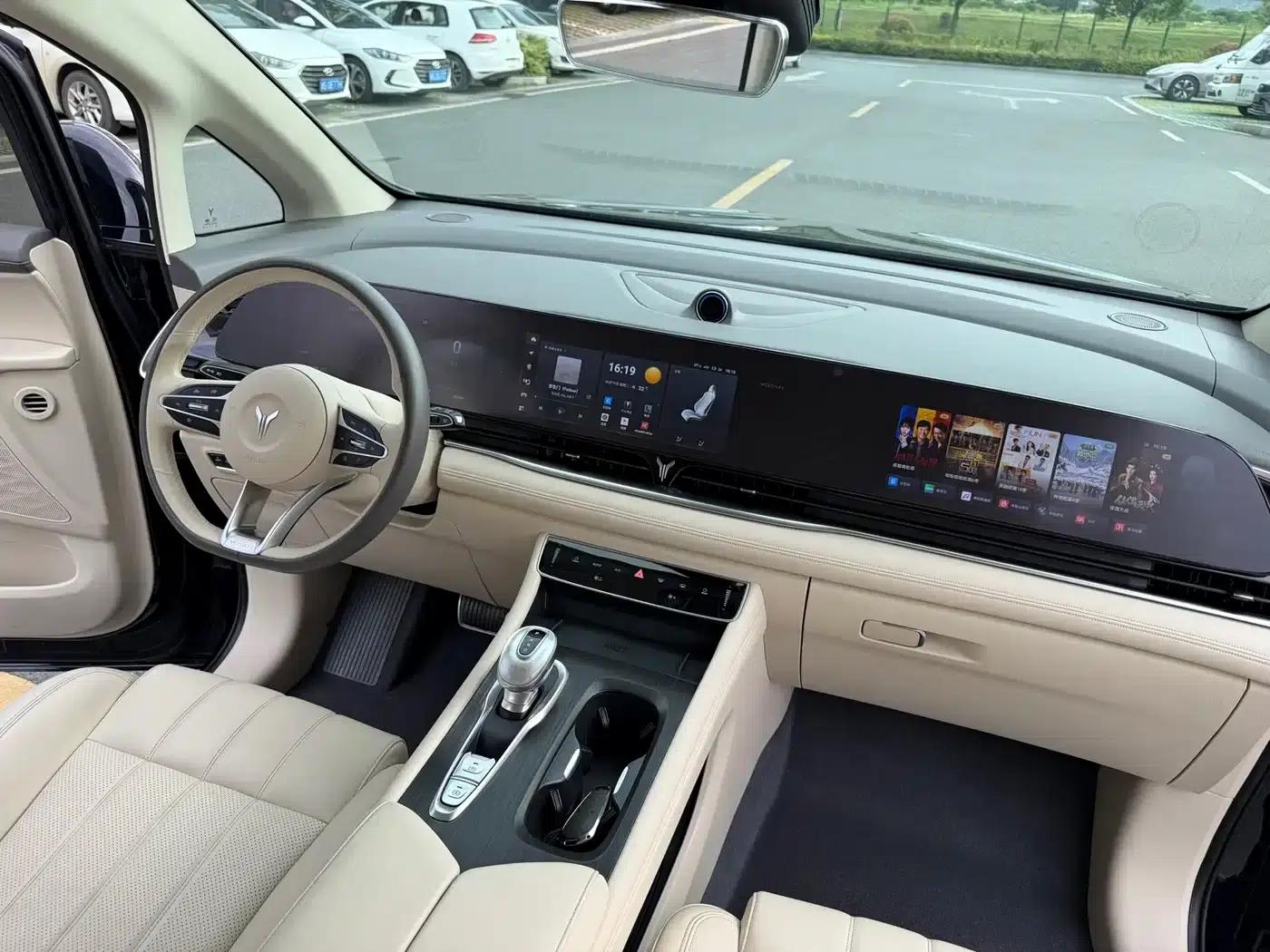 Voyah Dreamer 2022 Zero Carbon Edition with Smart Driving Package: 475km — миниатюра 20