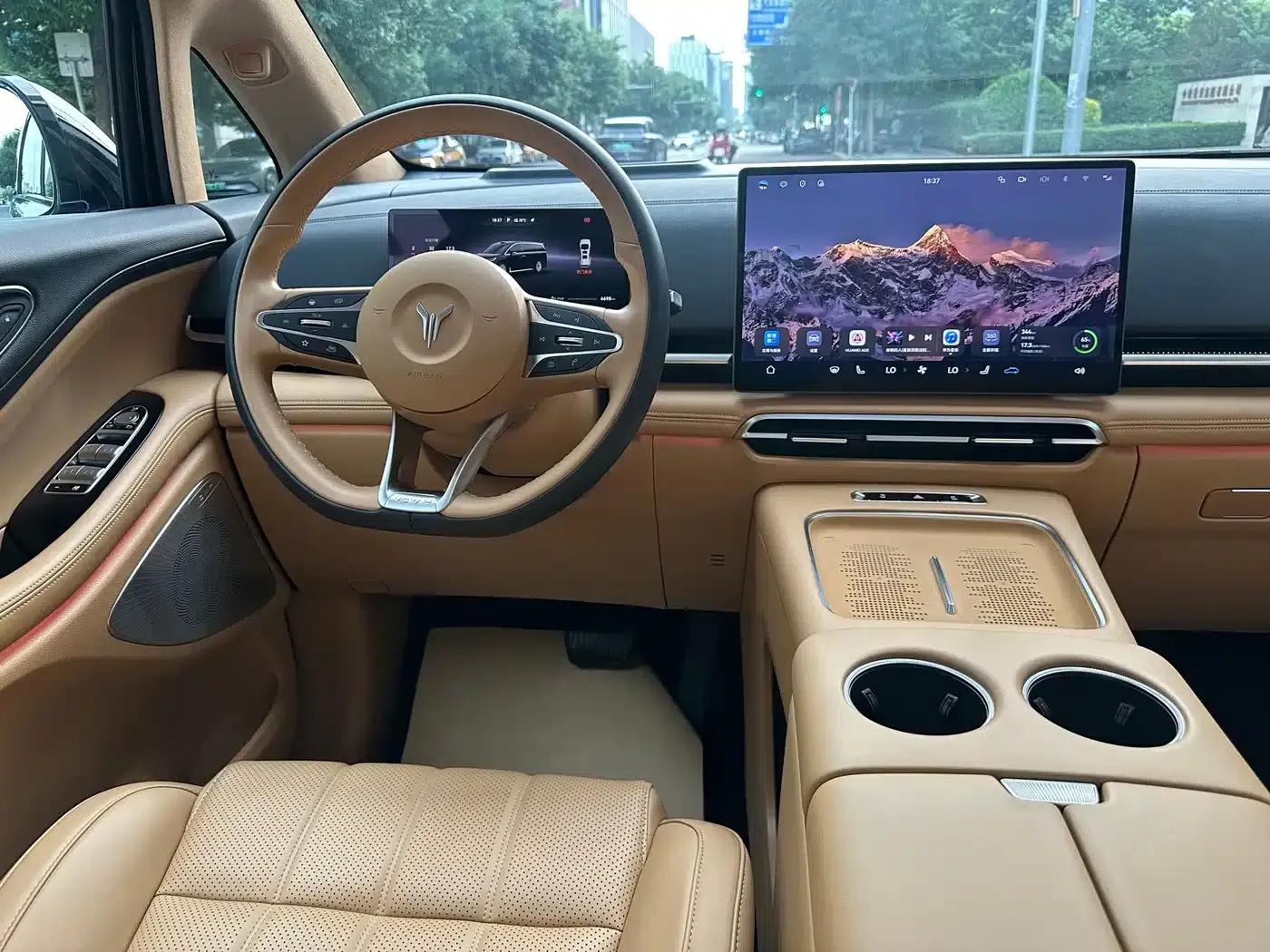 Voyah Dreamer 2025 EV 4WD Premium Qiankun Edition — миниатюра 11