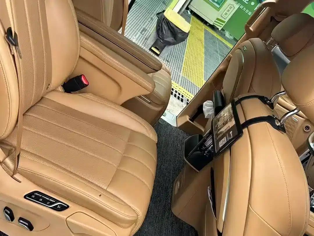 Voyah Dreamer 2022 Zero Carbon Edition (Home + Range Package): 605km — миниатюра 3