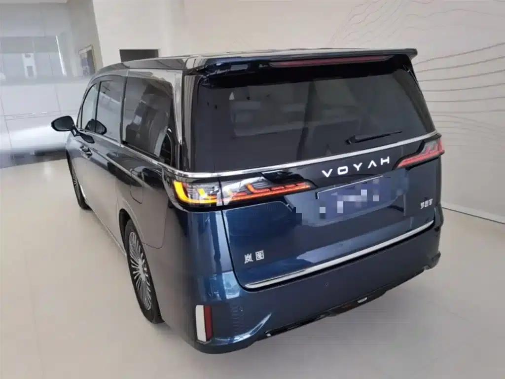Voyah Dreamer 2025 PHEV AWD Flagship Kunpeng Edition — миниатюра 9