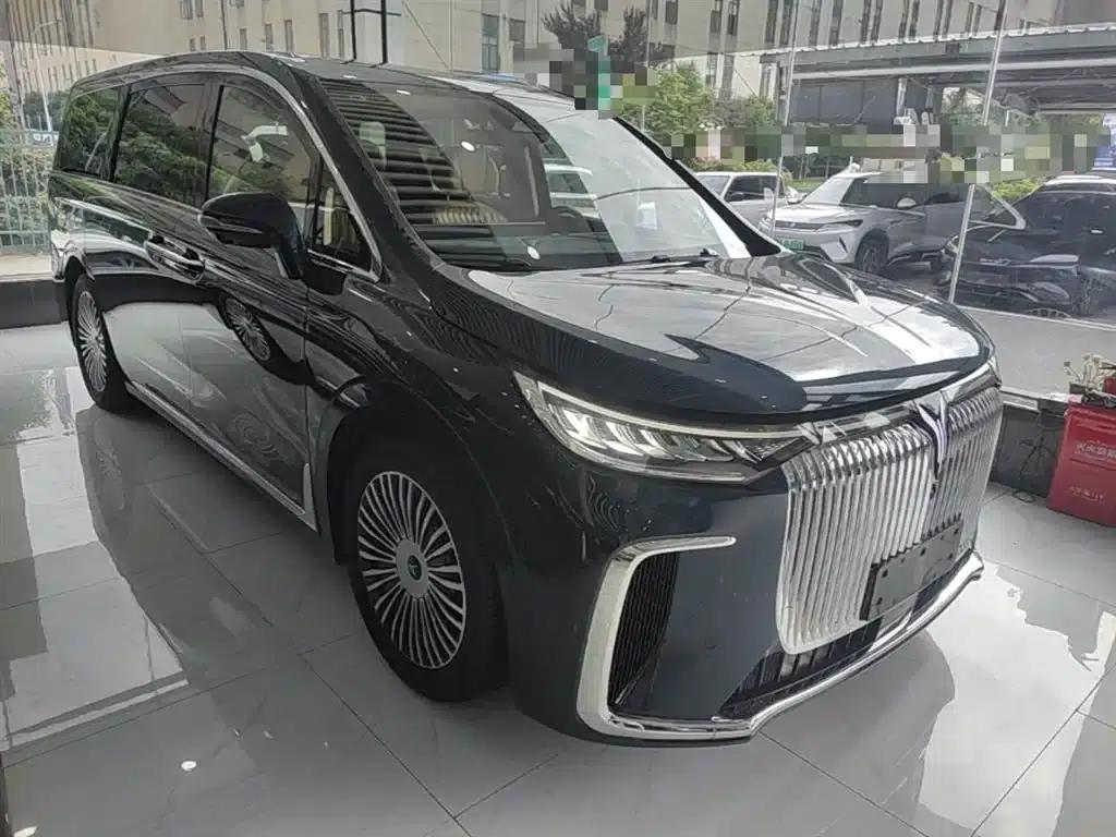 Voyah Dreamer 2025 PHEV AWD Flagship Kunpeng Edition — миниатюра 4